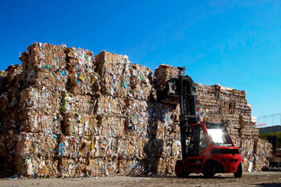 Fardos de fibras recicladas